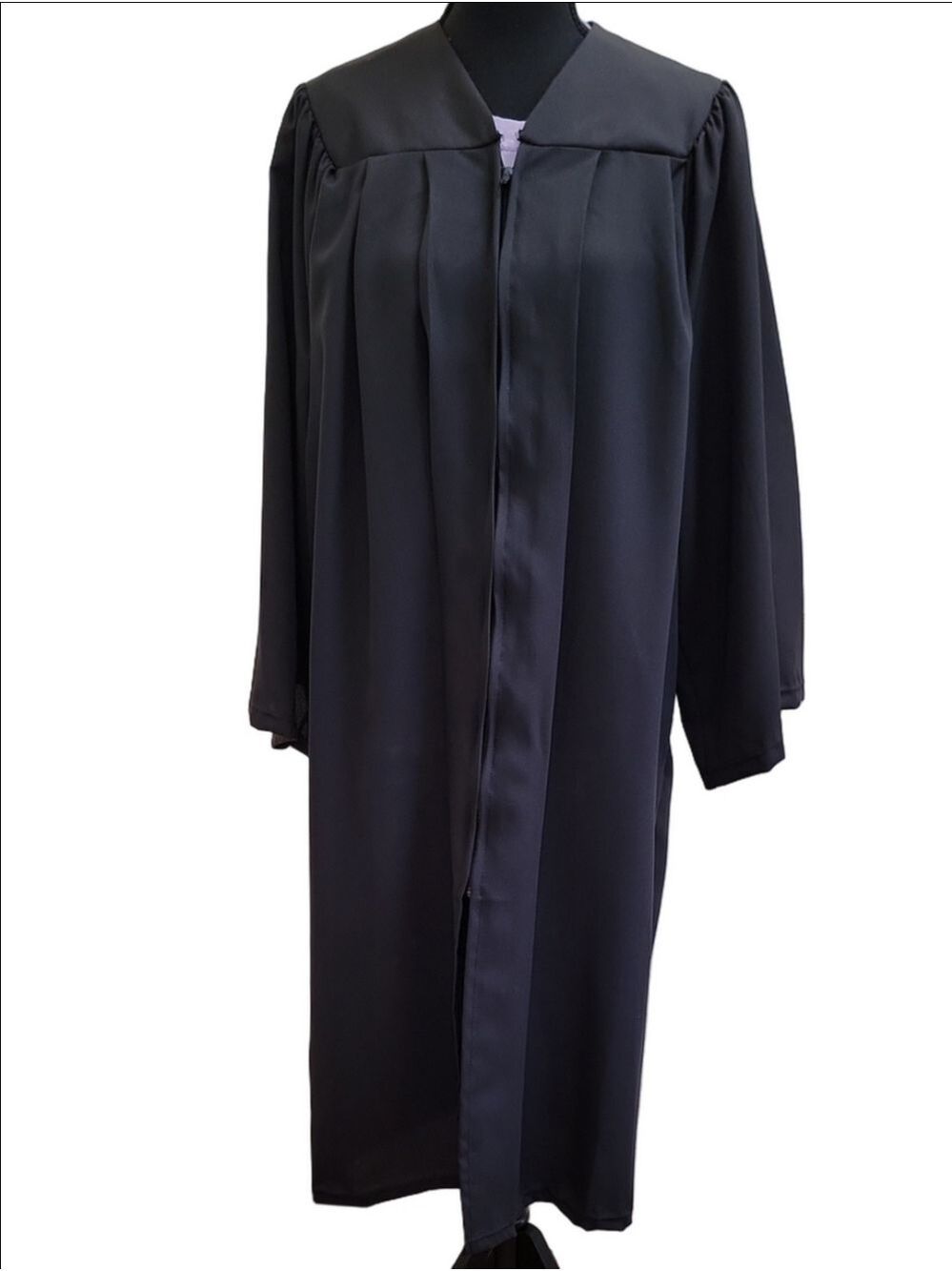 Oak Hall GreenWeaver Classic Black Graduation Gown Academic Robe EUC